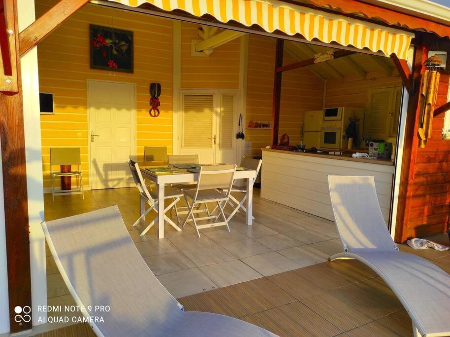 Bungalow Alnamaka : Vue Mer - Piscine - Plage A 5Mn Pointe-Noire Ngoại thất bức ảnh